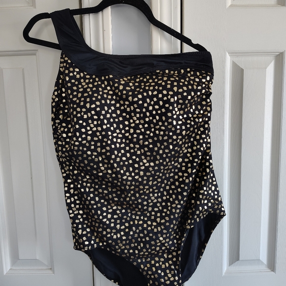 Swimsuits For All Black One Shoulder Gold Speckled One Piece Bathing Suit 16 - Picture 11 of 11
